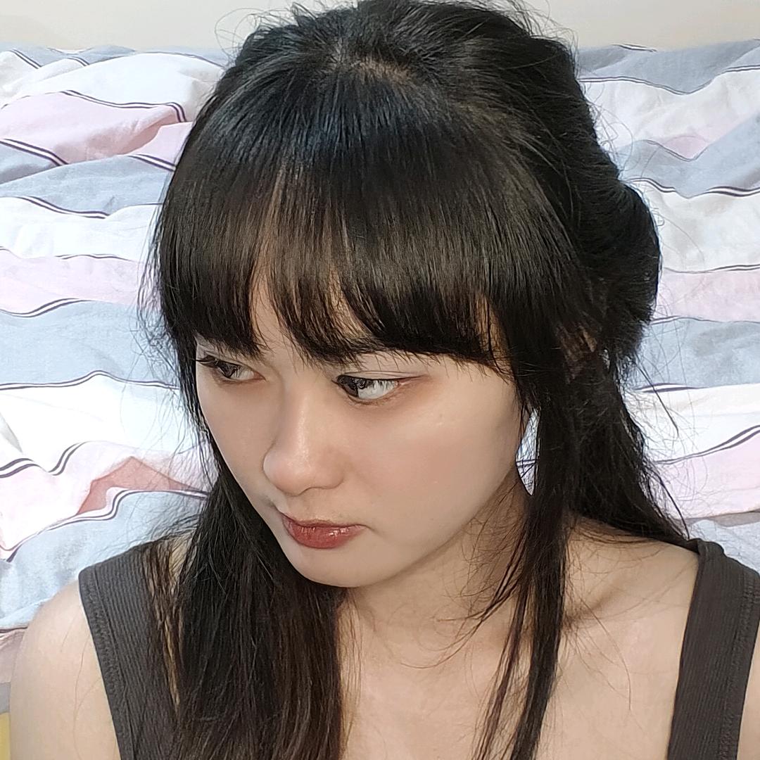 昭昭爱化妆