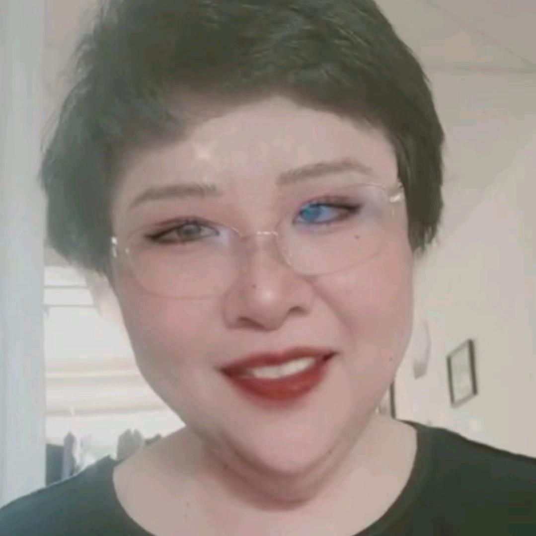 周 周