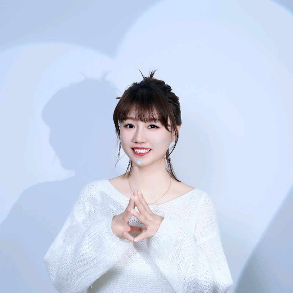 旭彤