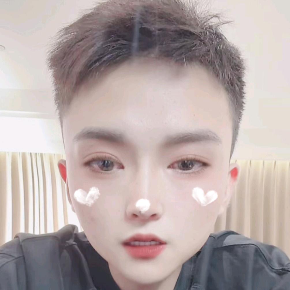 🍀小月月718🌱久伴高杰🧡大号☘️