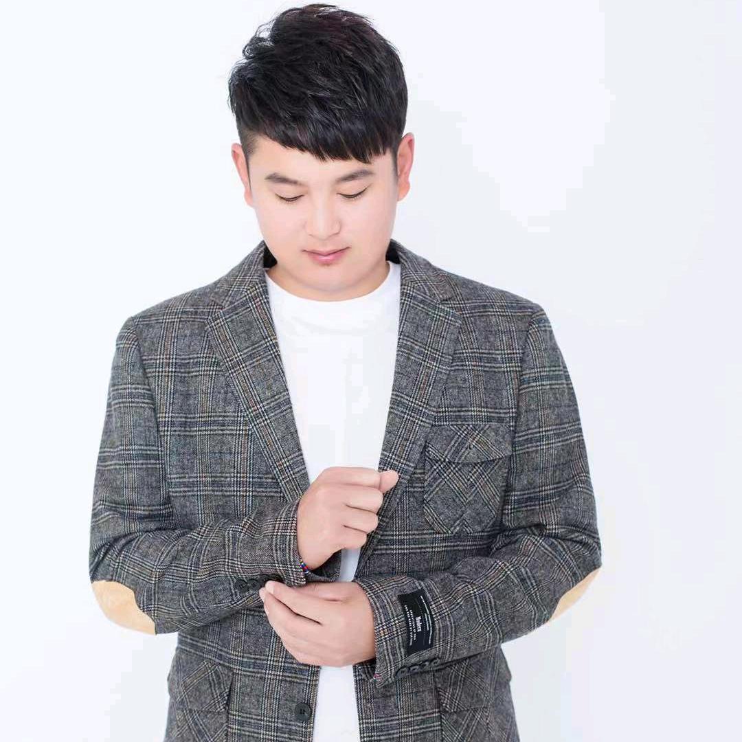 郭飞宇吖👉单枪匹马👈