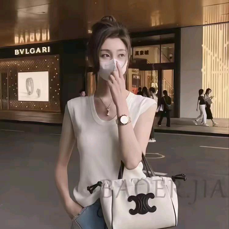 含6精品女装