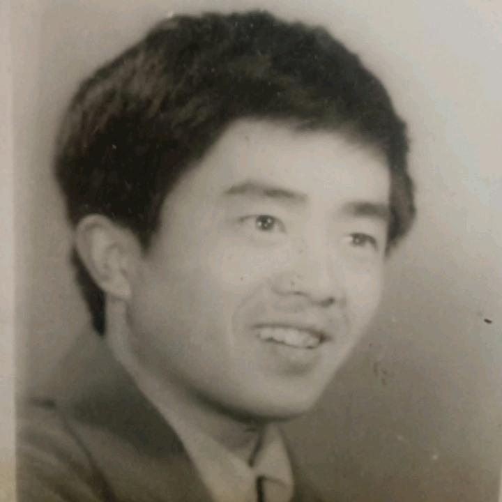 秀峰