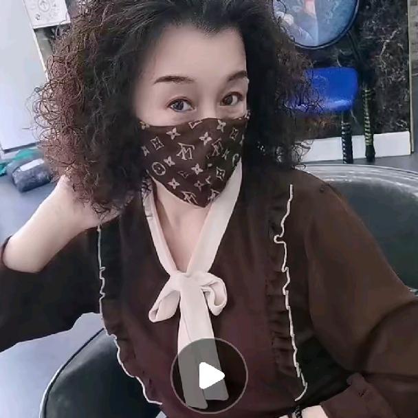 小木屋服饰