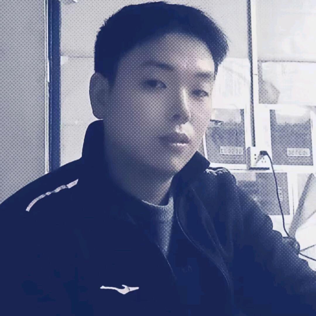 月如初
