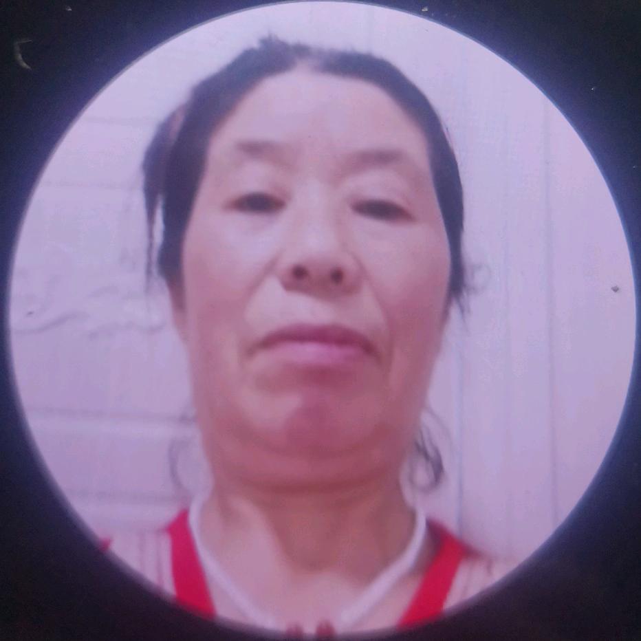 郑安翠小号（大号晚上8半开播）