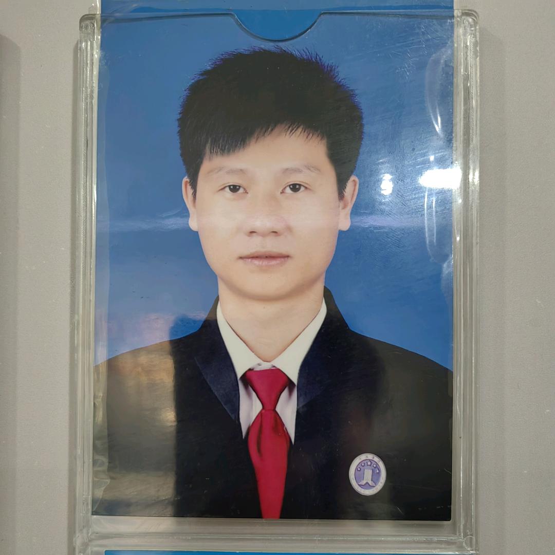 黄健律师