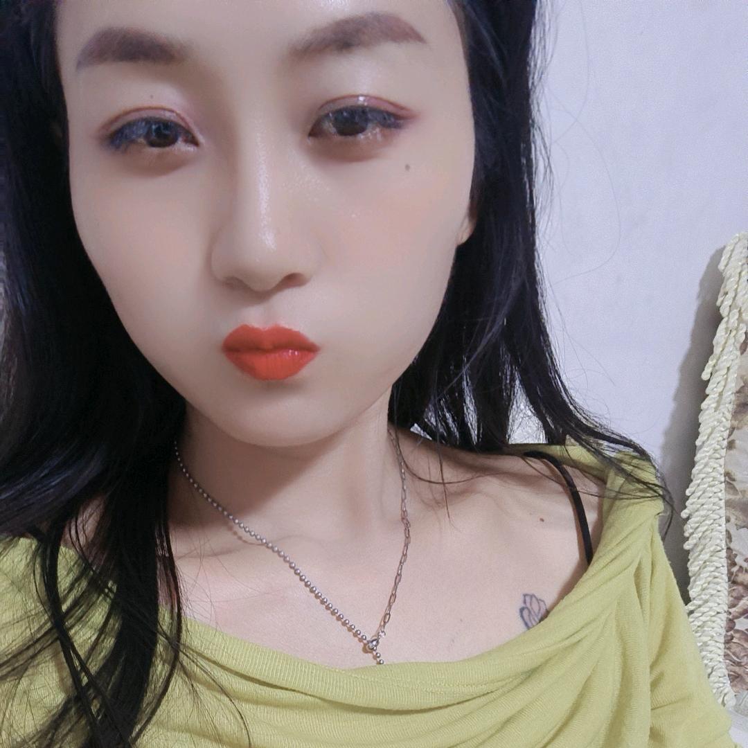 💋