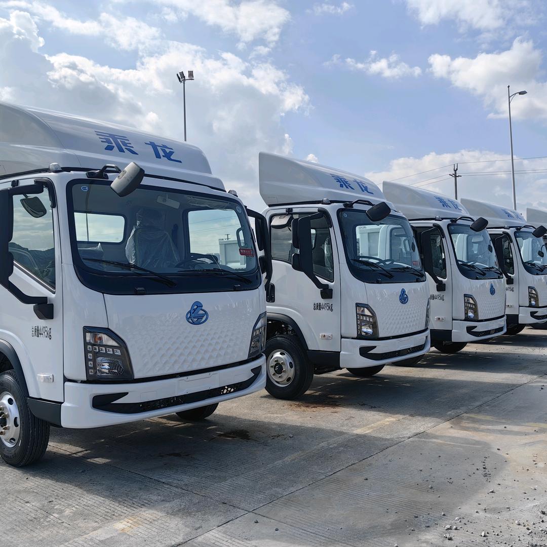 成都陈小妹租车