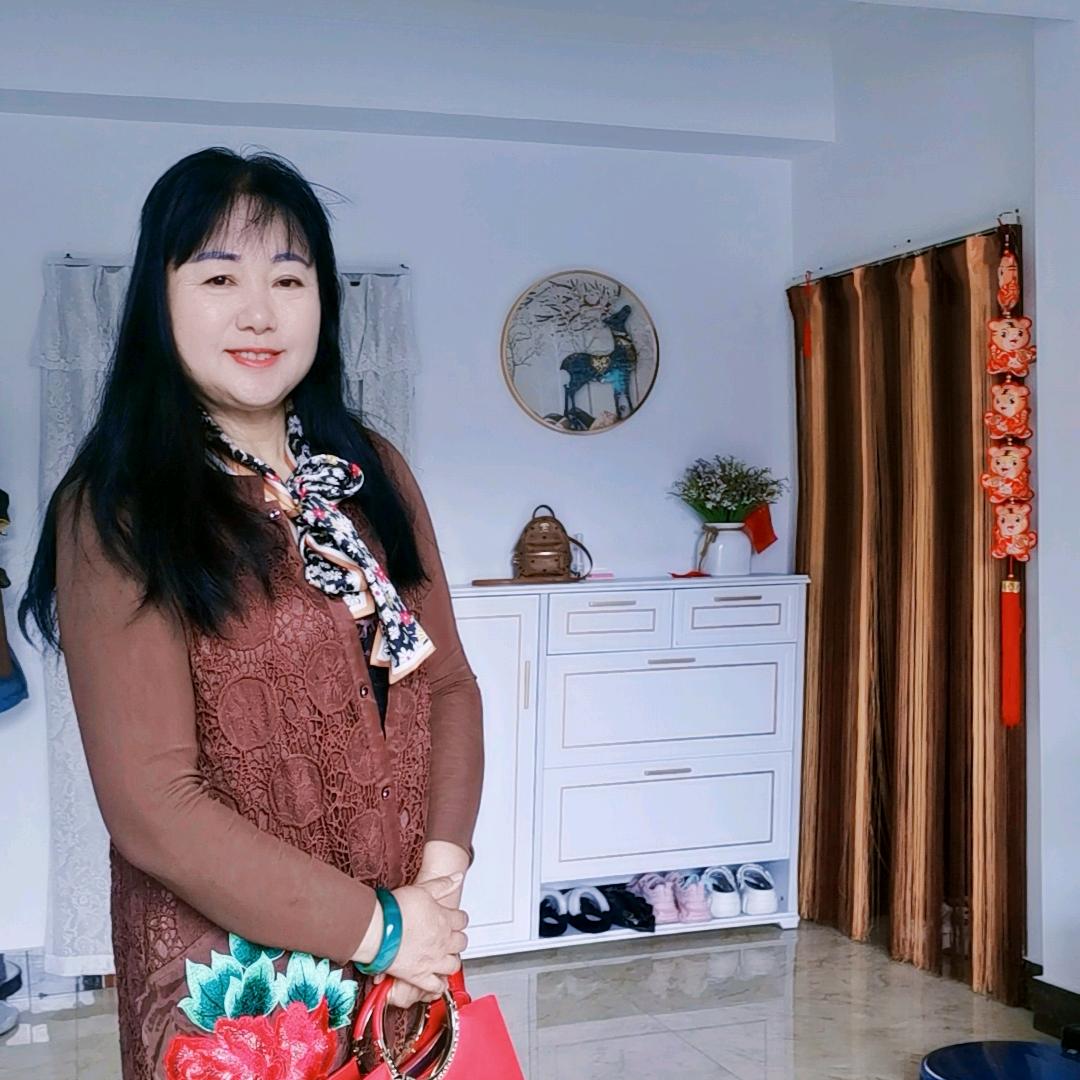 梅花香自苦寒来  每晚19点直播