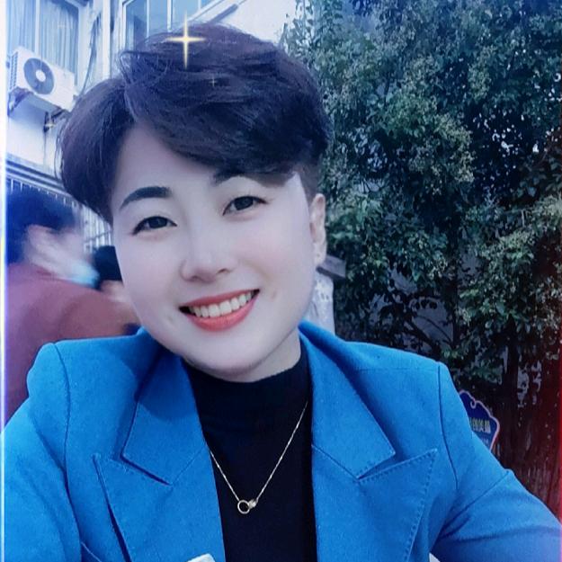 老李家的娜姐