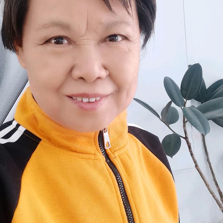 史秀芳