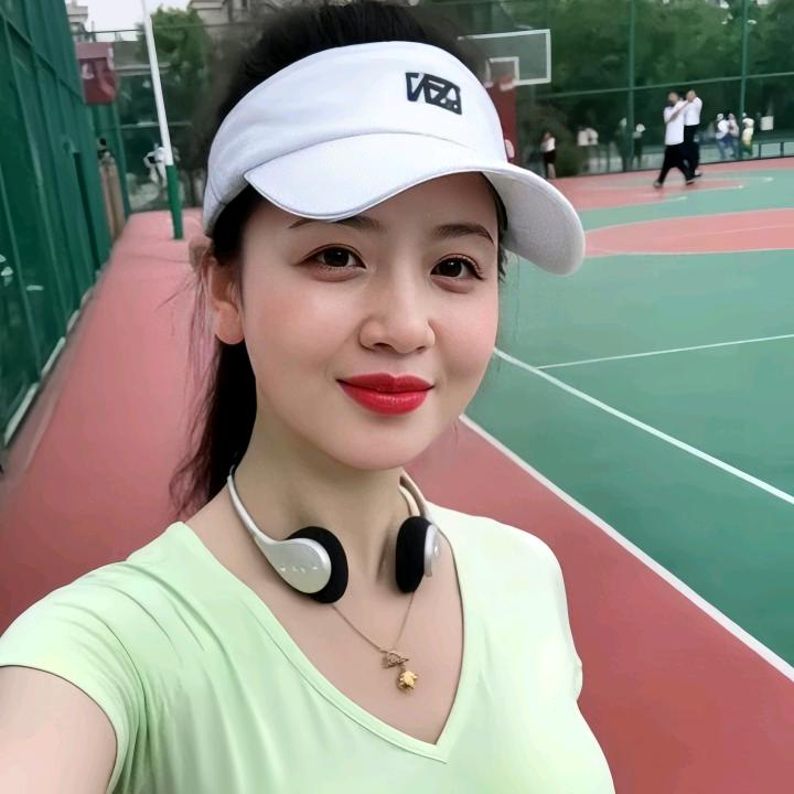 老阿姨