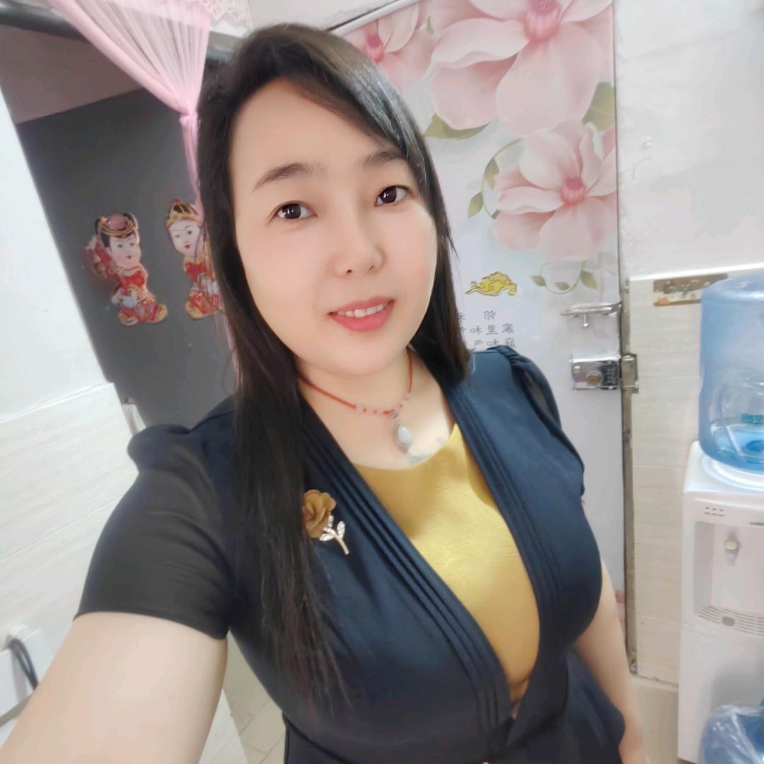 你不坚强懦弱给谁看