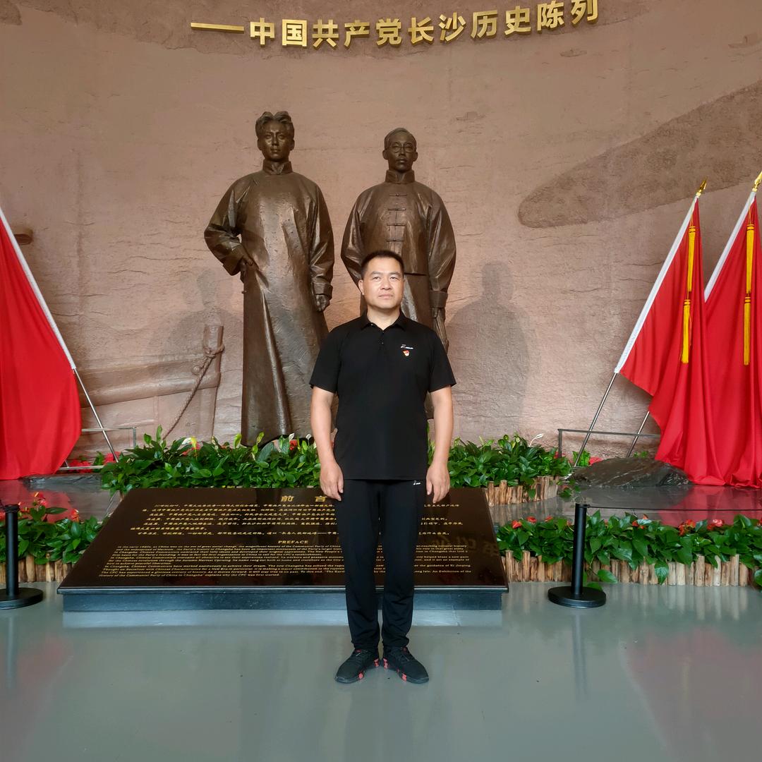 杨林听风客