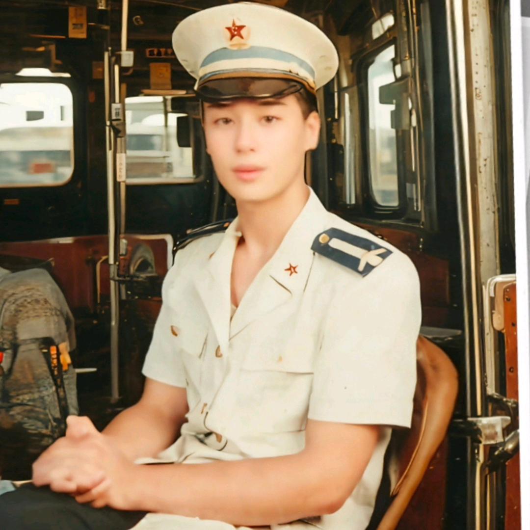 ☆蓝★天☆翔★云☆