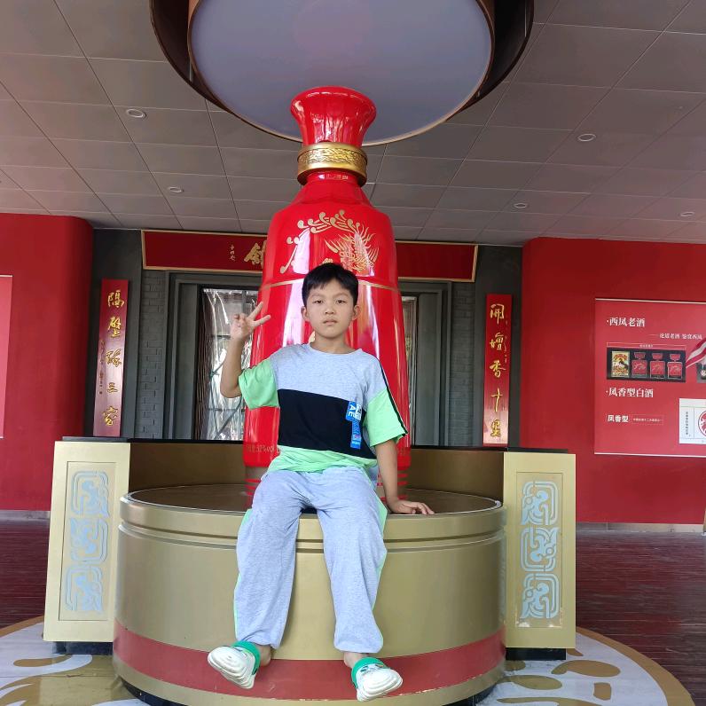 Mr<王>