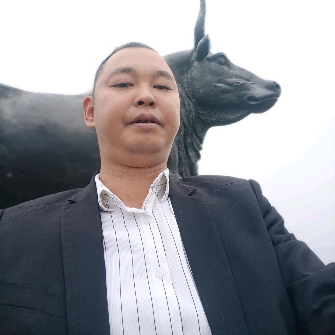 周文。