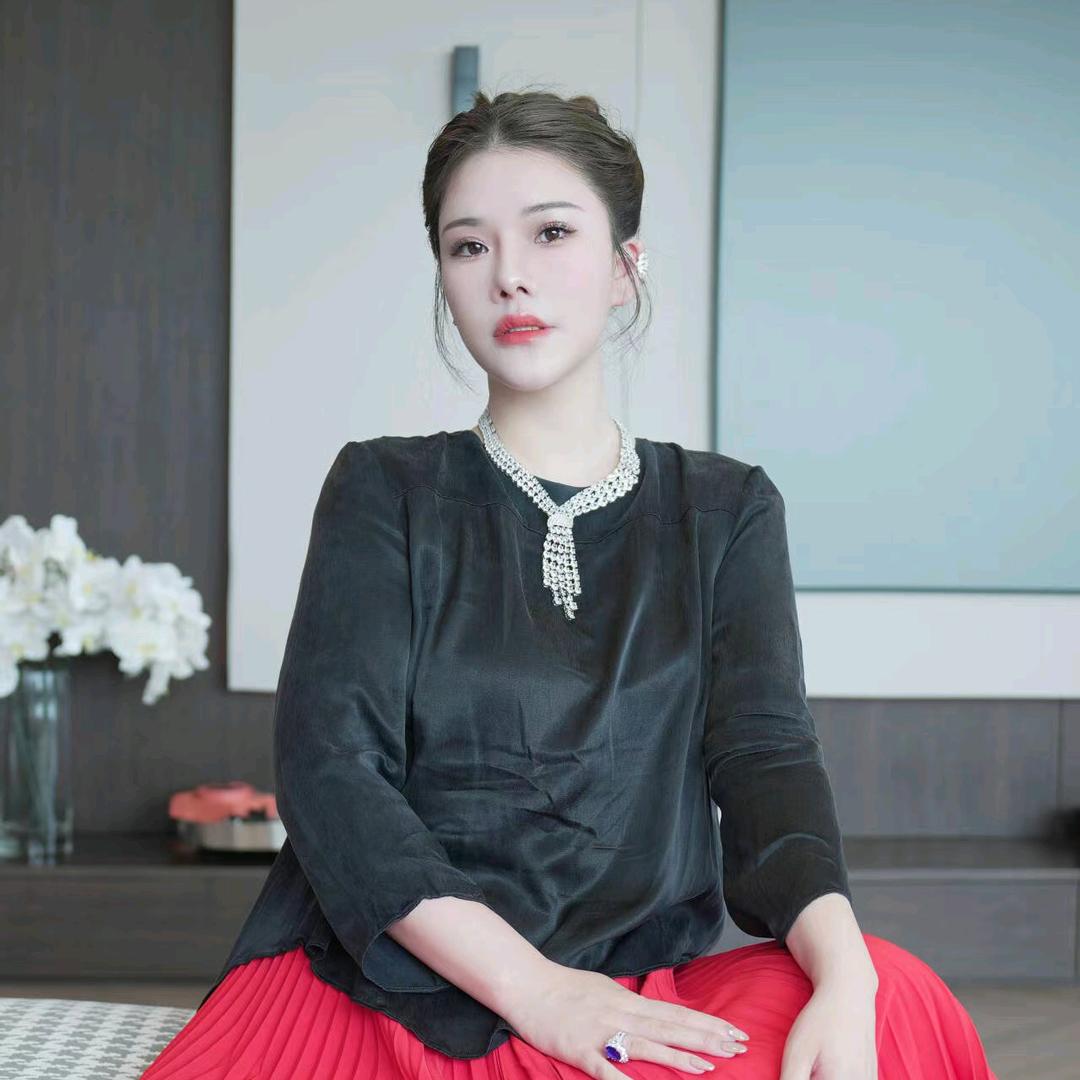 何太香港师姐日常分享