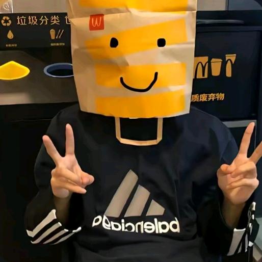 帅飞老太太假牙