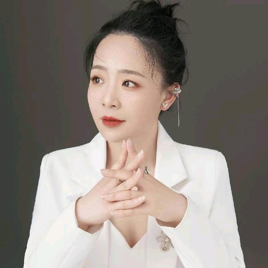 晶总~女性成长