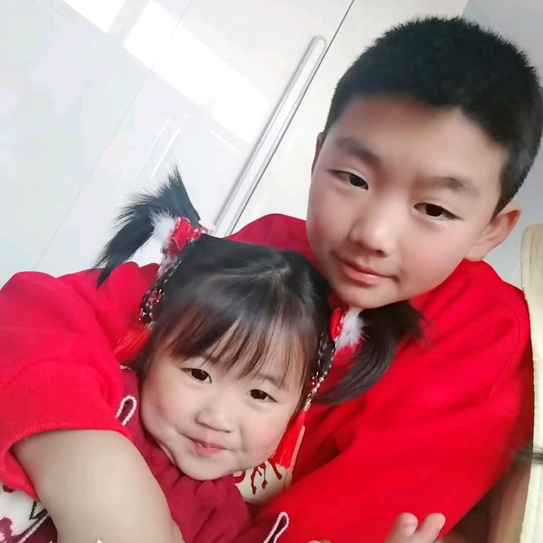 忻州东大曼妮芬王慧