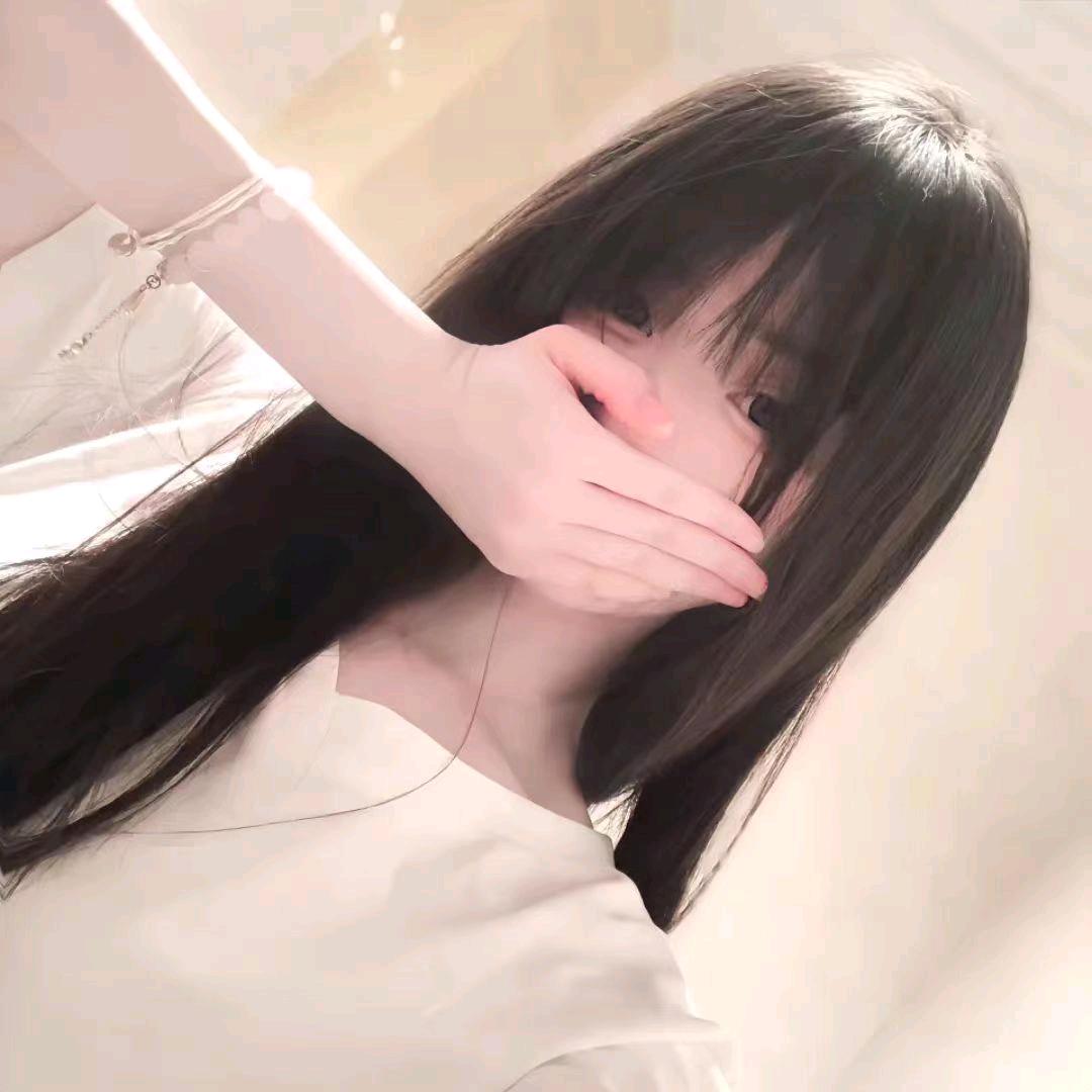小桐.