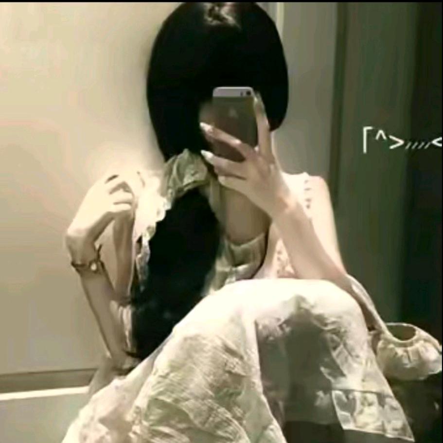 V娜