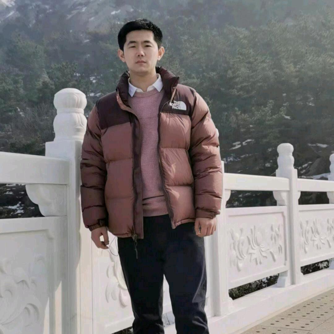 鑫呈粮油调味酒水商贸～王伟