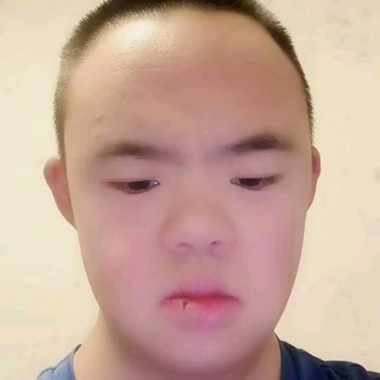 郭九九