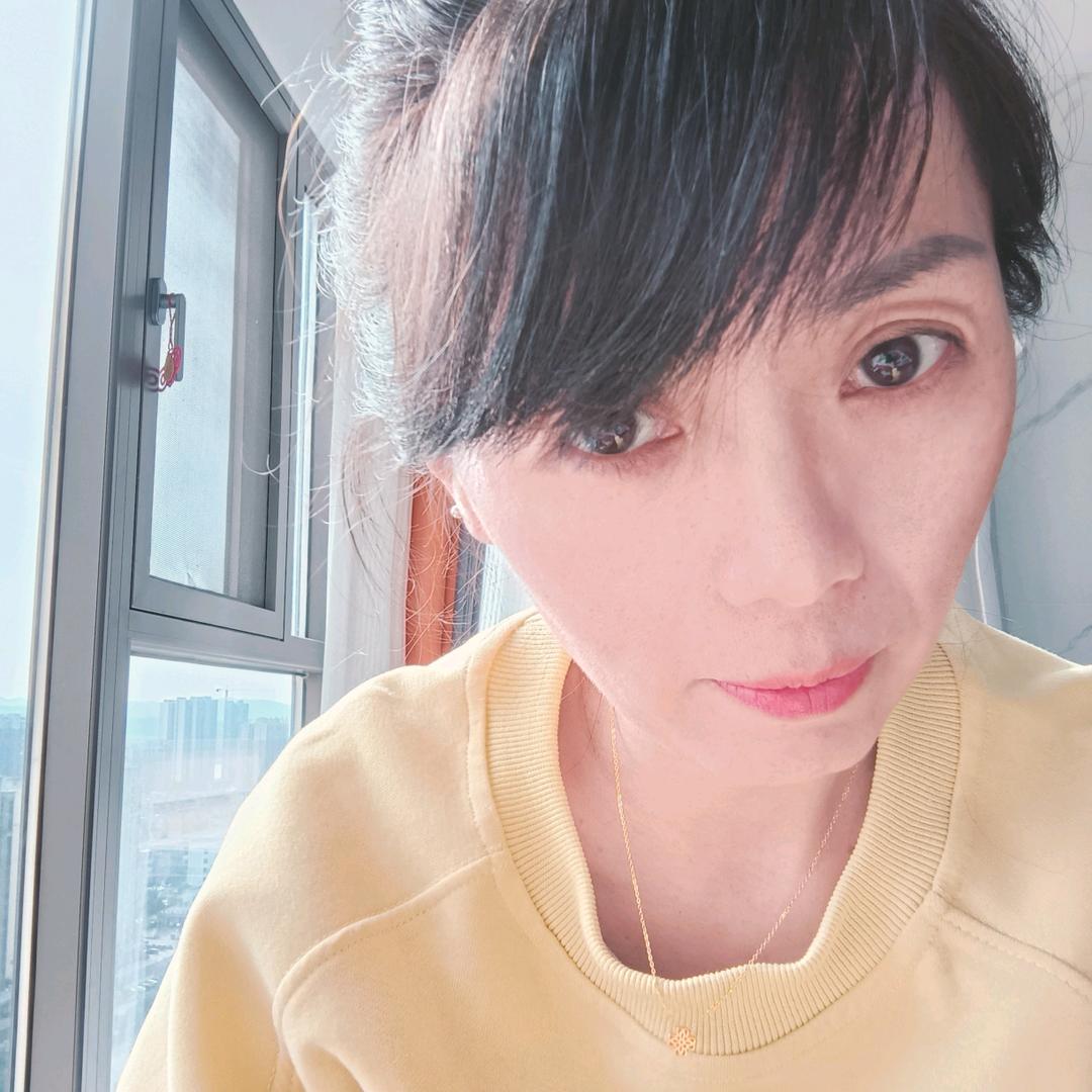 辉辉