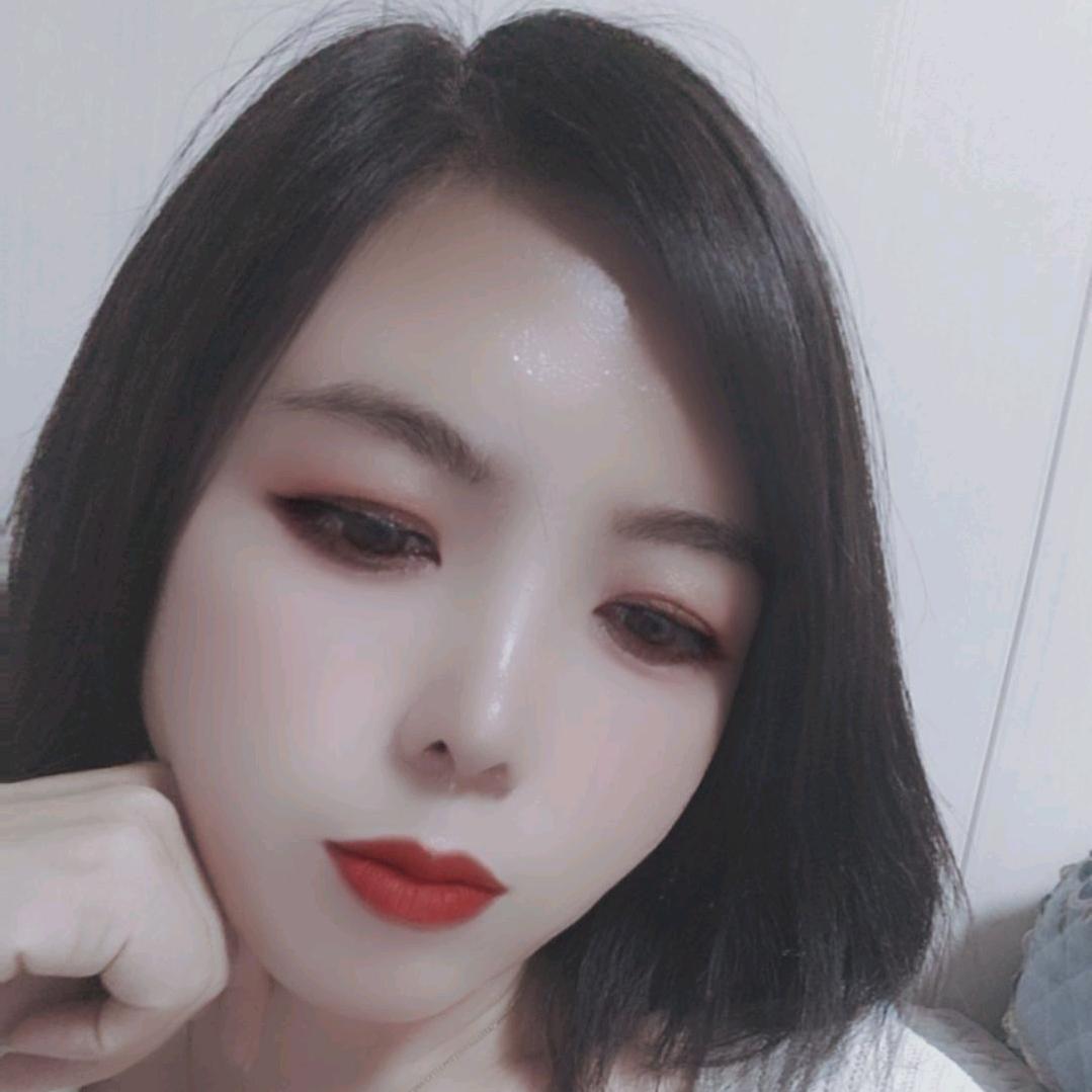 丫头🌹《没大哥》