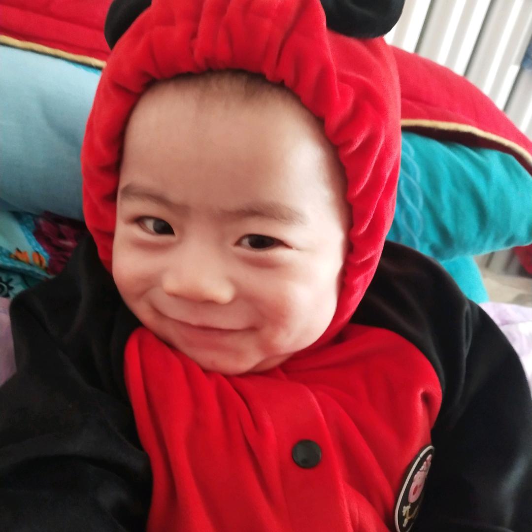 刘，，，