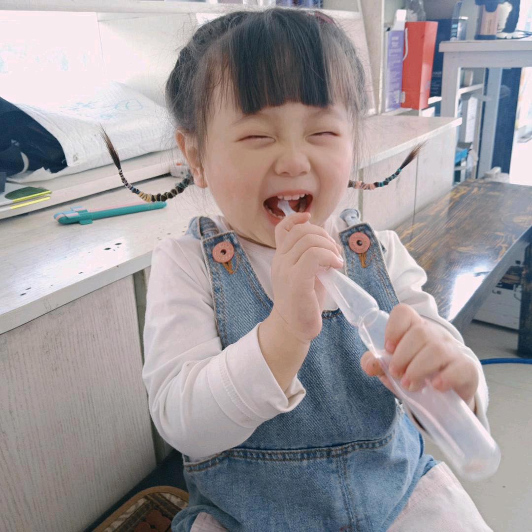 米萱儿(ღ˘⌣˘ღ)