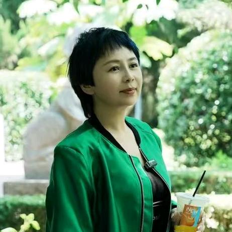 燕歆的工作日常