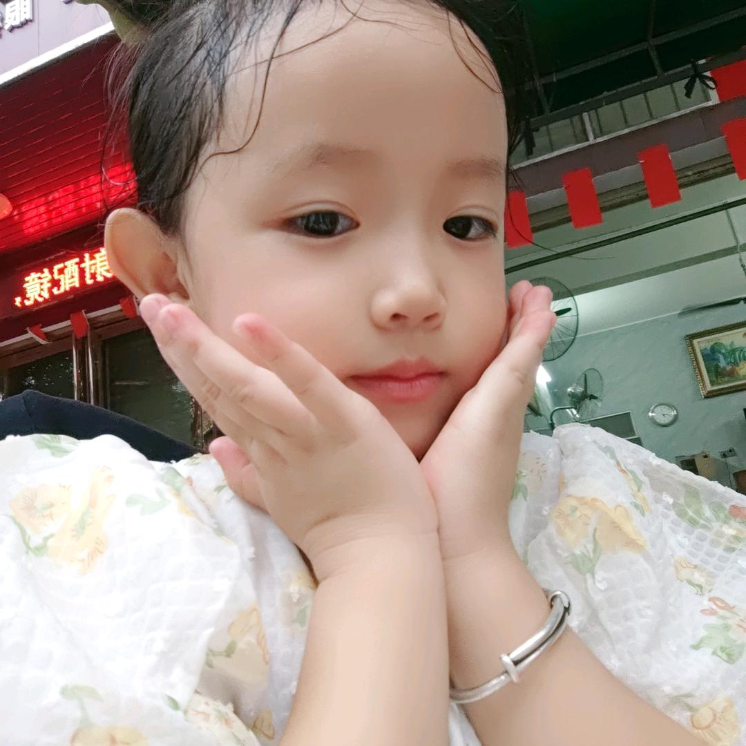 123专业母婴店黄英