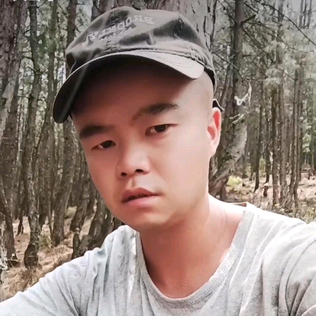 努力的路上再远都要坚持