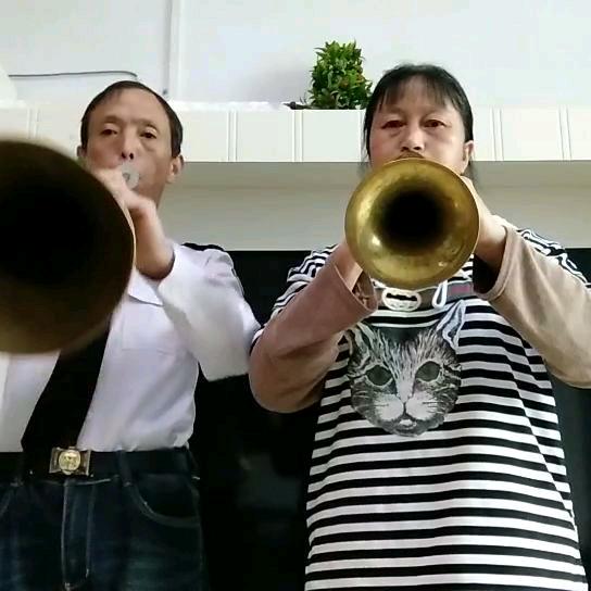 苗乡唢呐王余长爱