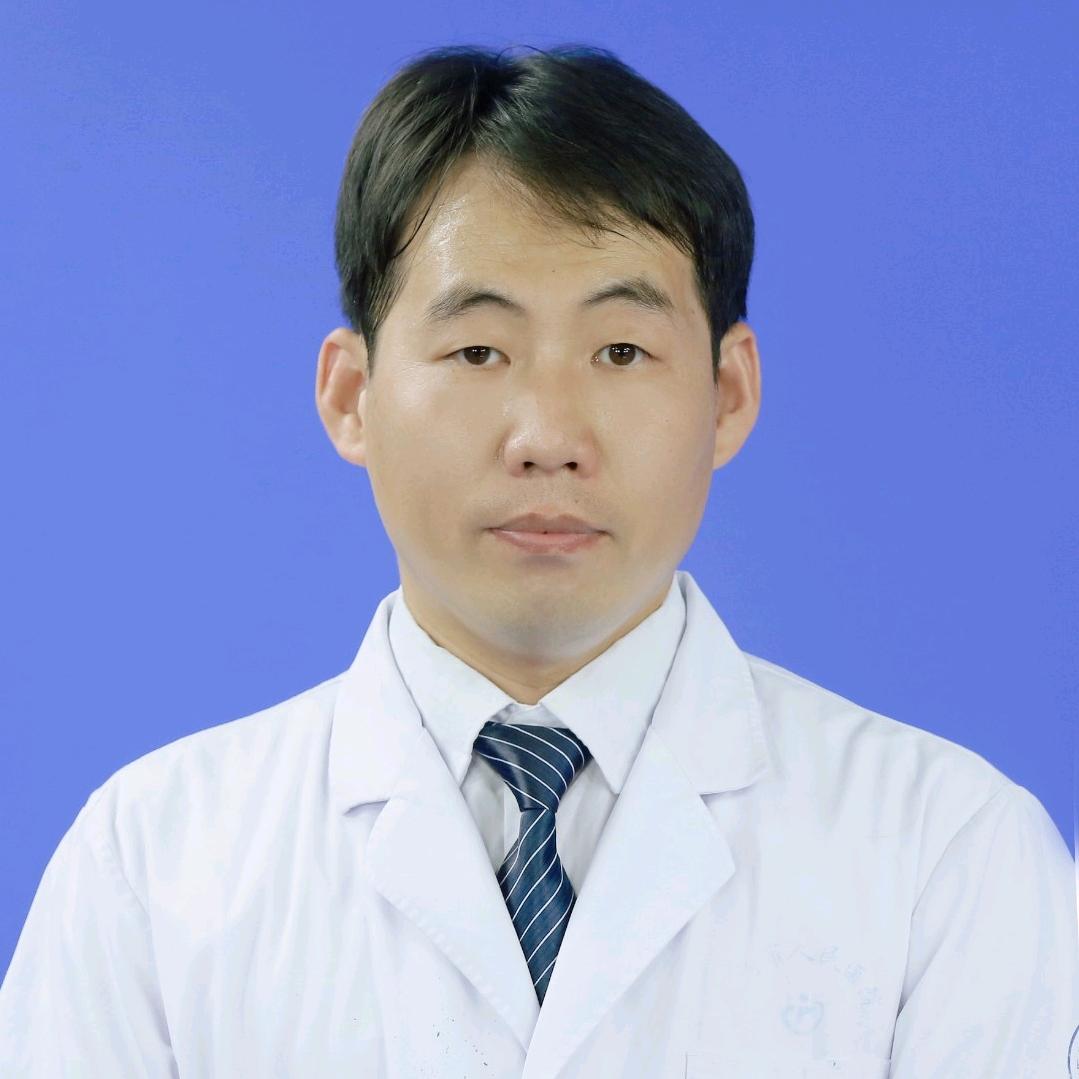 神经外科李华龙