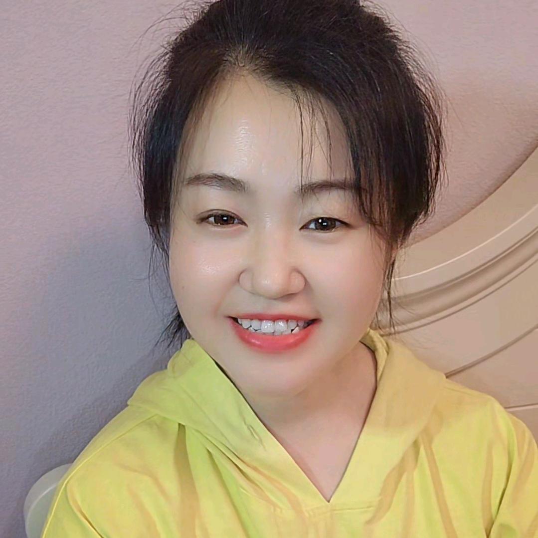 晓红盛开时
