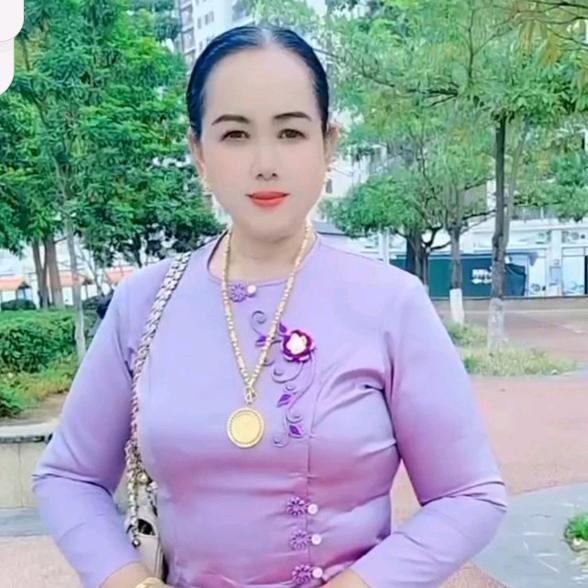 帅喊荣：