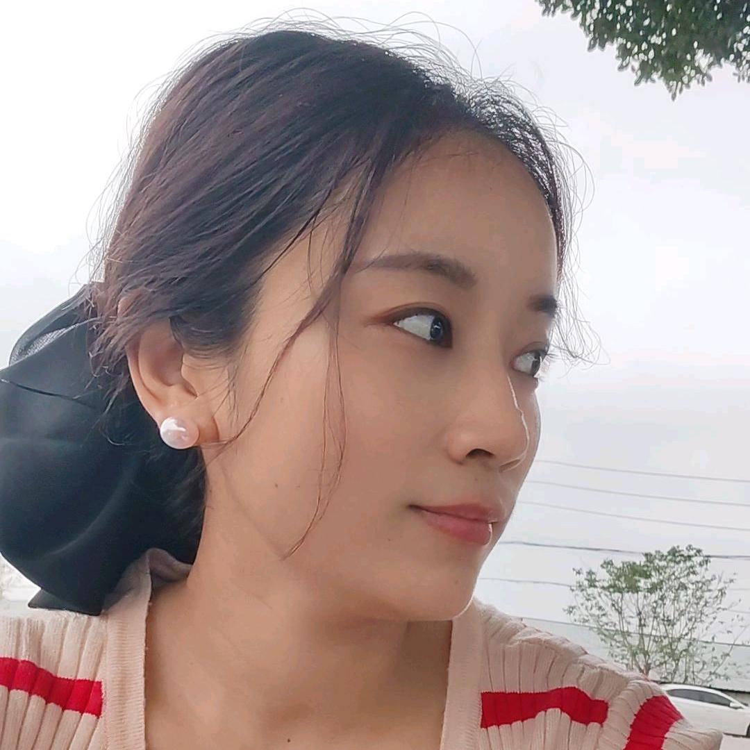 梅梅吖🌹