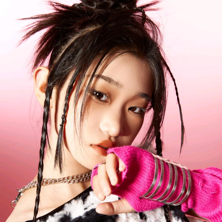 武汉小超模王婉心