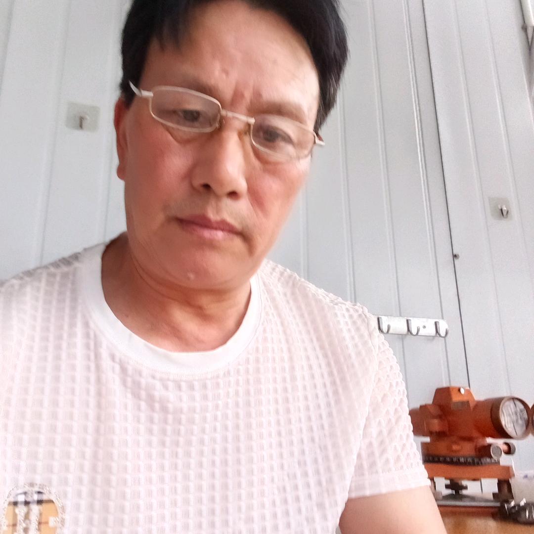 虎哥1882588894595