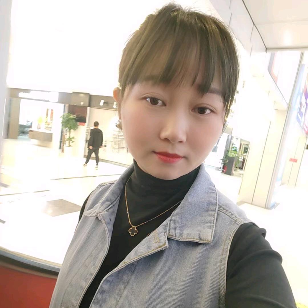 奶糖🦋