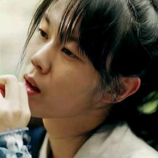 ╰☆花间一壶酒࿐