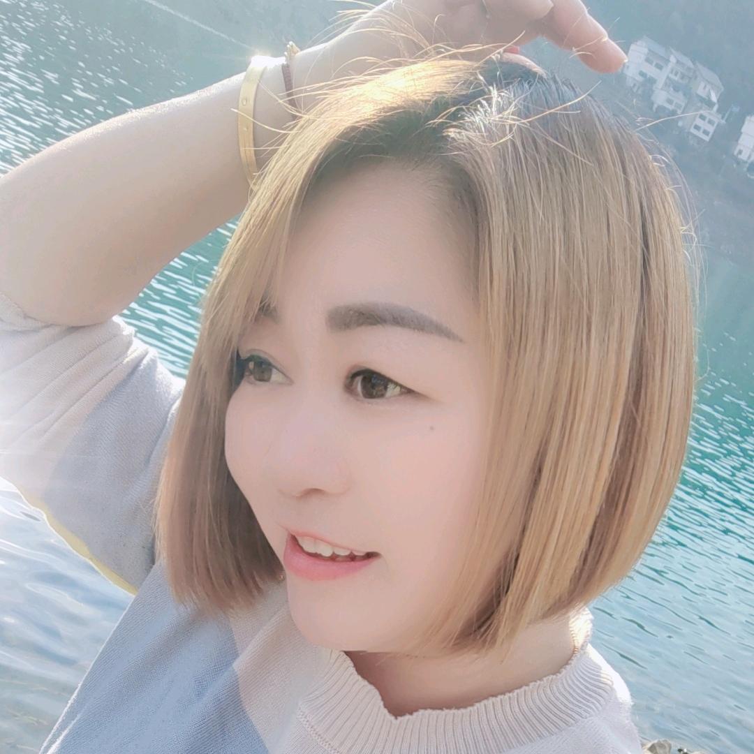 80后………芳姐