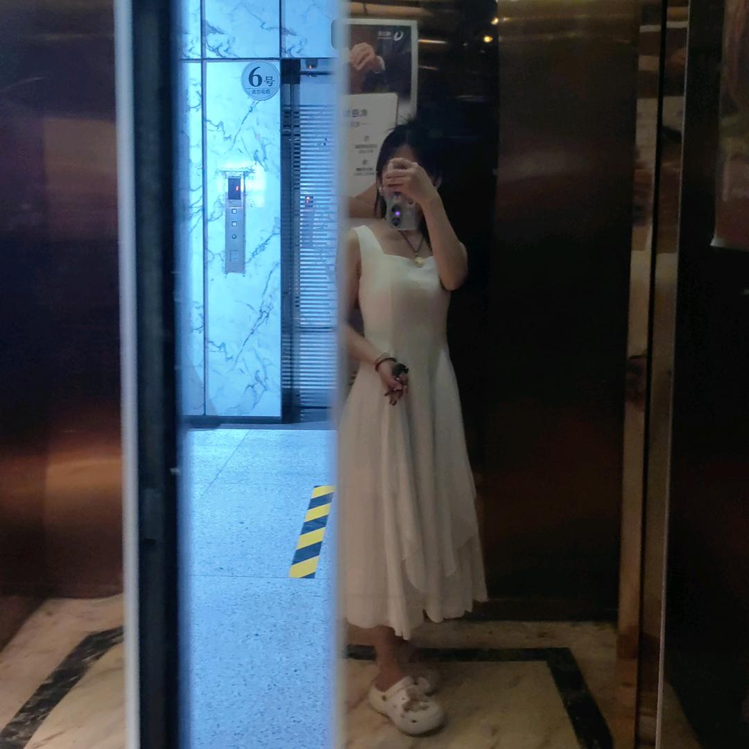 朱朱家女装（实体电商）