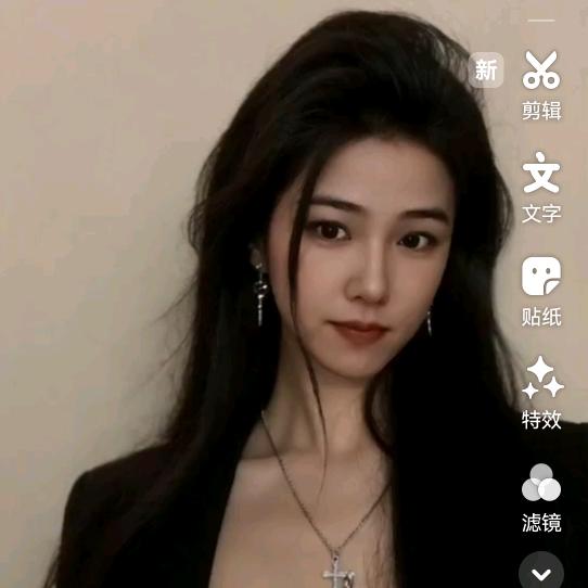 加西亚信宜瓷砖小玲