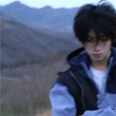 桉燃.🚶🏼‍♂️